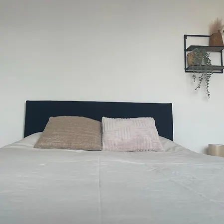 וילה Feel@home Aan Zee